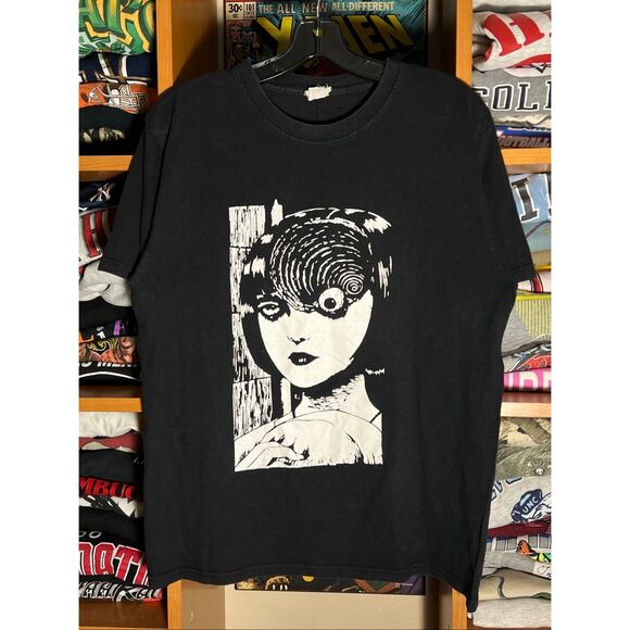 Vintage Y2K Junji Ito Uzumaki Azami Kurotani Anime Horror Tee - Picture 1 of 6